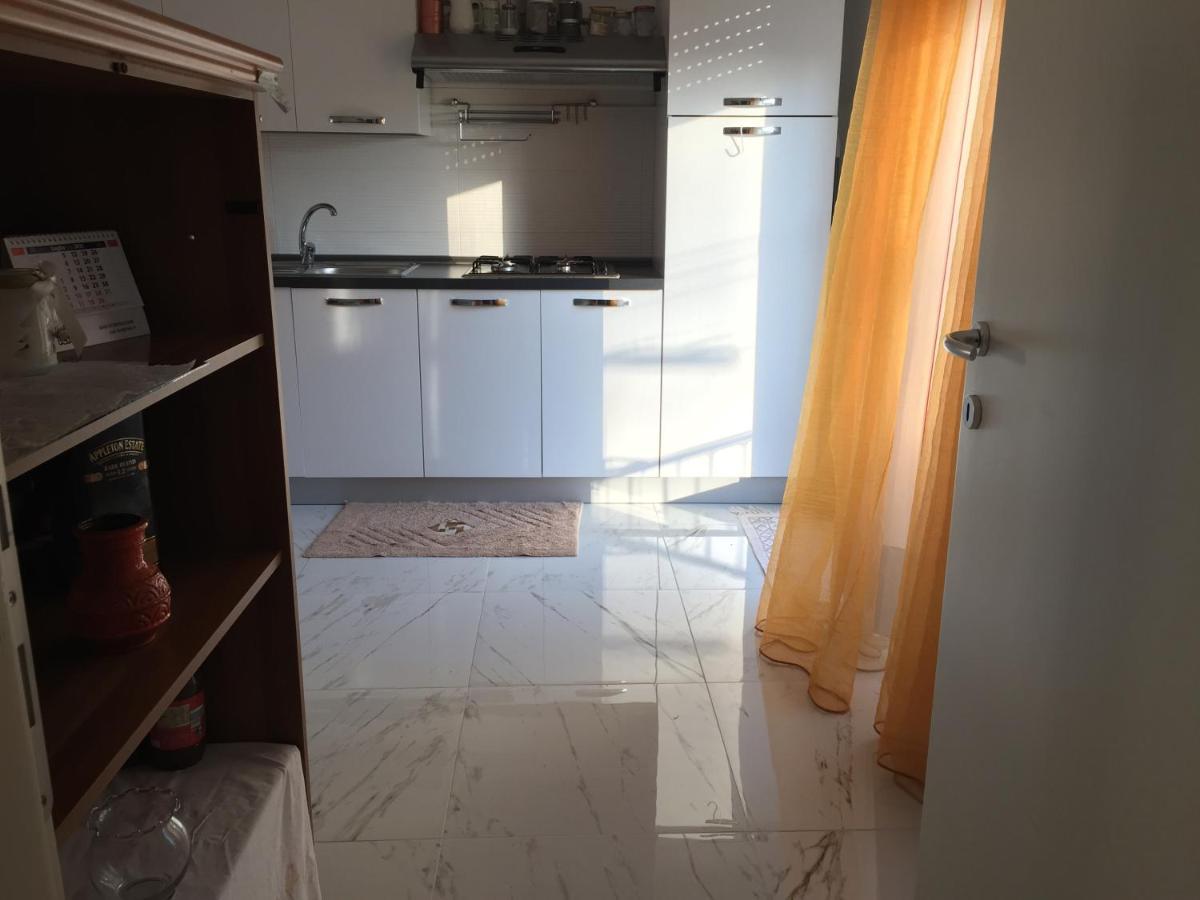 Stop&Go, Camere Condivise Údine Exterior foto